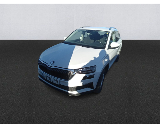 Renting cocheSKODA KAROQ