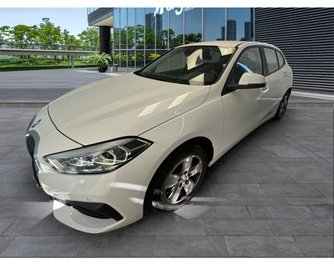 Renting cocheBMW SERIES 1