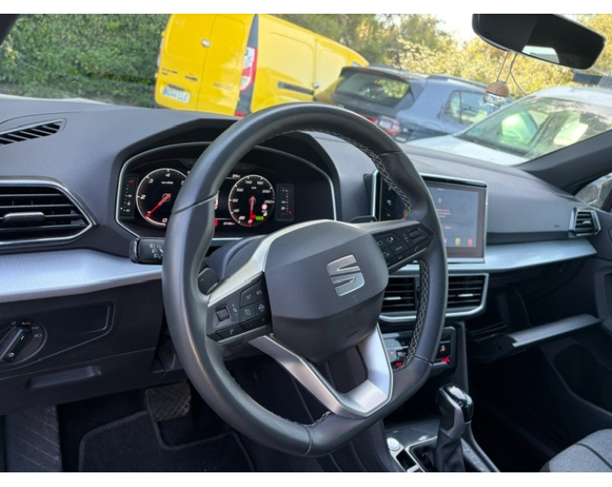 SEAT TARRACO