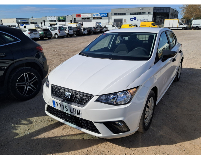 Renting cocheSEAT IBIZA