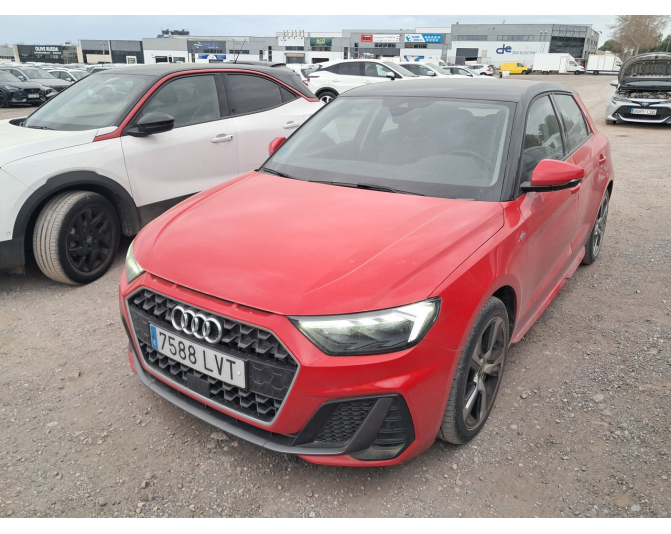 Renting cocheAUDI A1