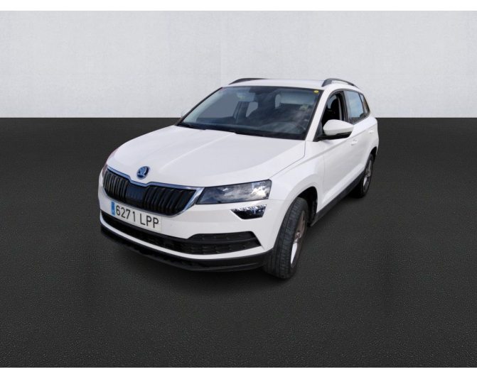 Renting cocheSKODA KAROQ