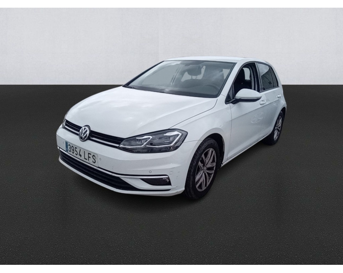 Renting cocheVOLKSWAGEN GOLF