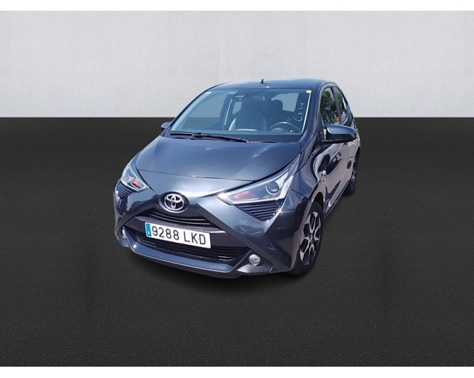 Renting cocheTOYOTA AYGO