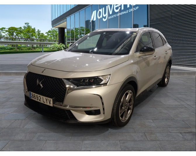 Renting cocheDS DS 7 CROSSBACK