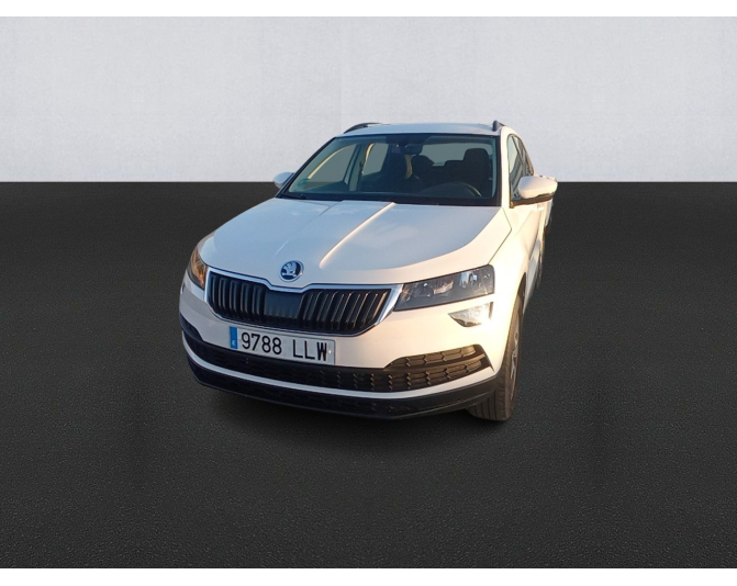 Renting cocheSKODA KAROQ