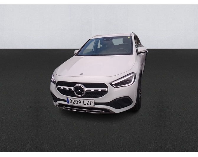 Renting cocheMERCEDES GLA