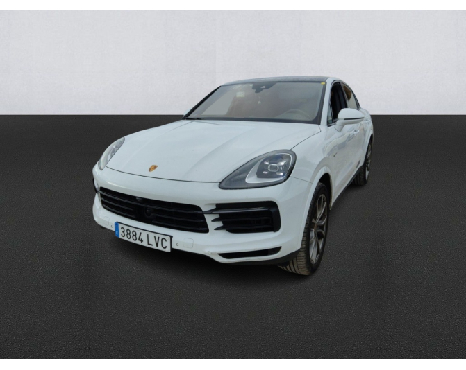 Renting cochePORSCHE CAYENNE COUPE