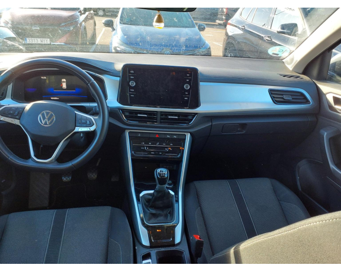 VOLKSWAGEN T-ROC