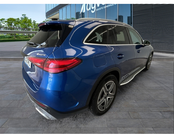 MERCEDES GLC