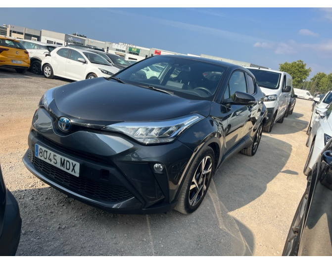 Renting cocheTOYOTA C-HR