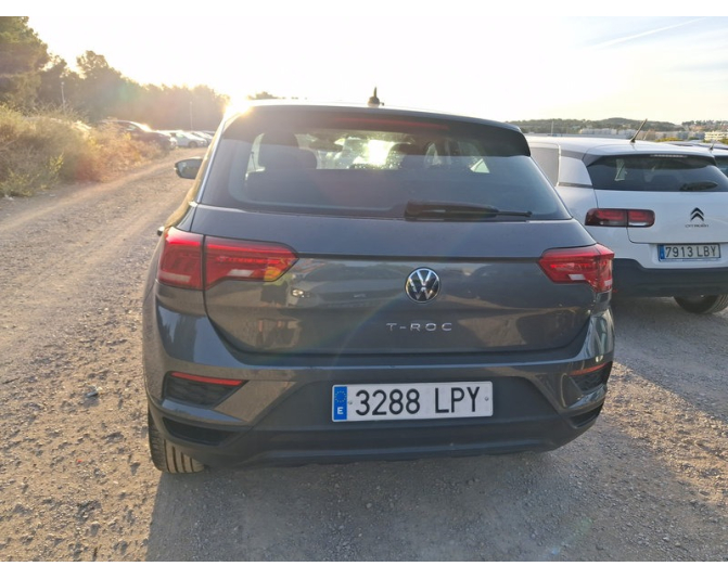 VOLKSWAGEN T-ROC