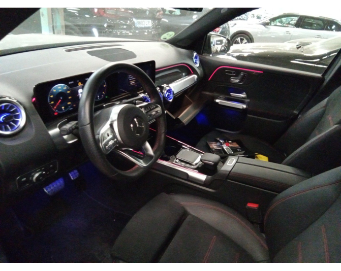 MERCEDES GLB