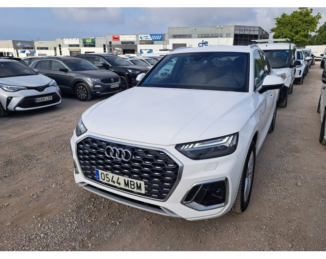 Renting cocheAUDI Q5 SPORTBACK