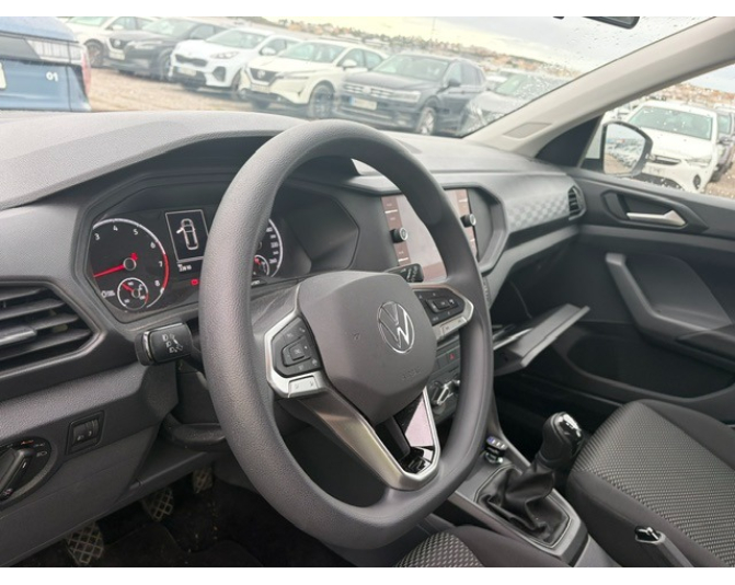 VOLKSWAGEN T-CROSS