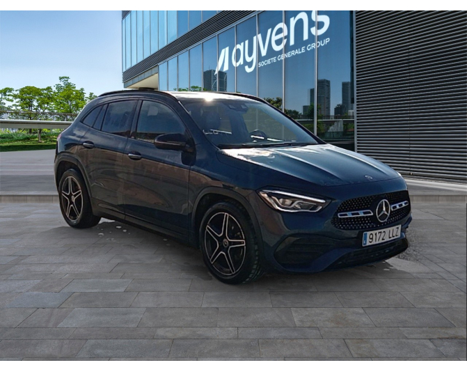 MERCEDES GLA