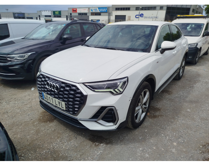 Renting cocheAUDI Q3 SPORTBACK