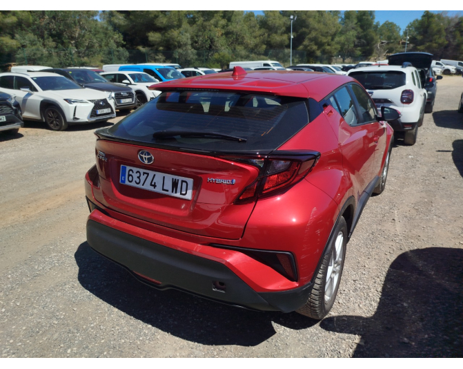 TOYOTA C-HR