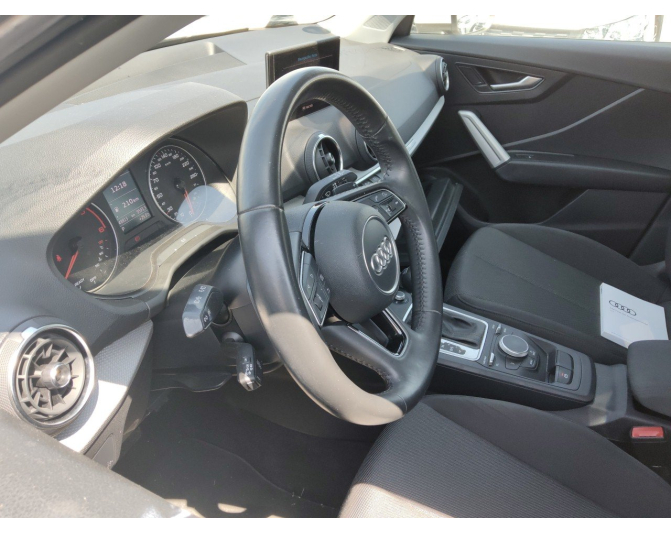 AUDI Q2