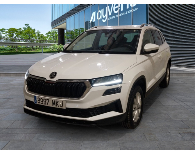 Renting cocheSKODA KAROQ