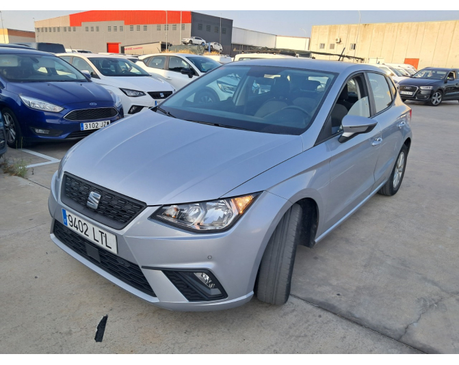 Renting cocheSEAT IBIZA