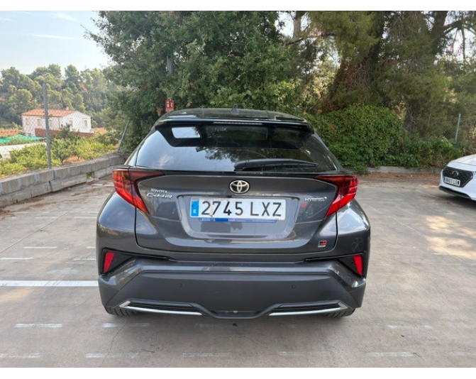 TOYOTA C-HR