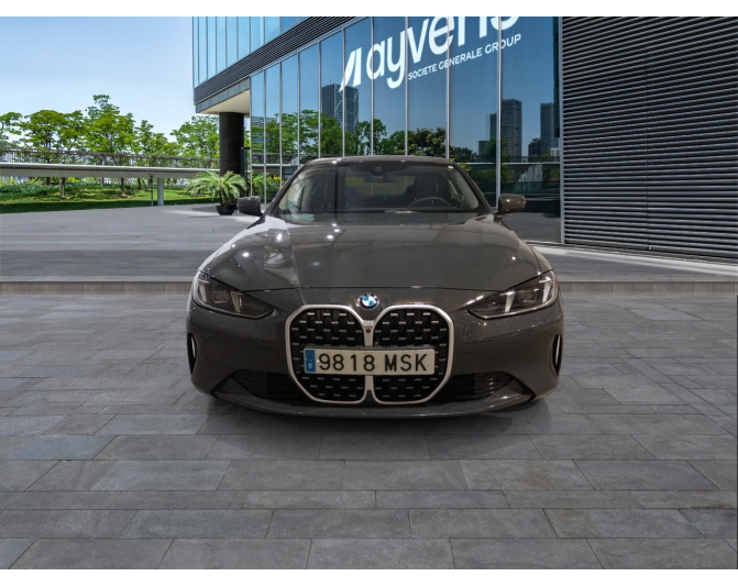 BMW SERIES 4