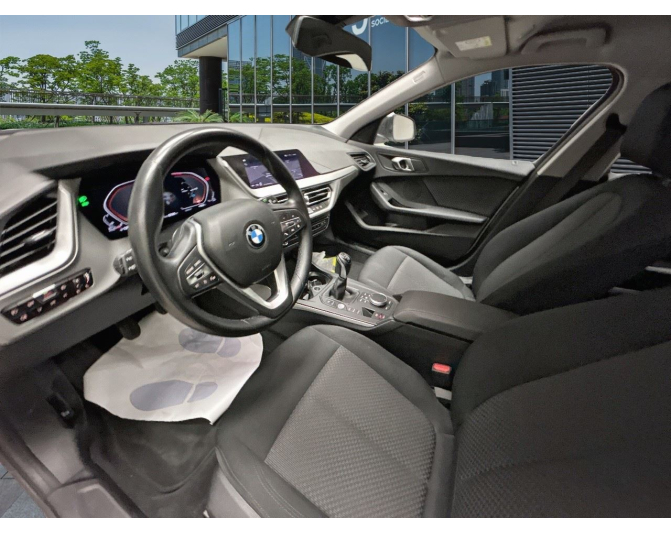 BMW SERIES 1