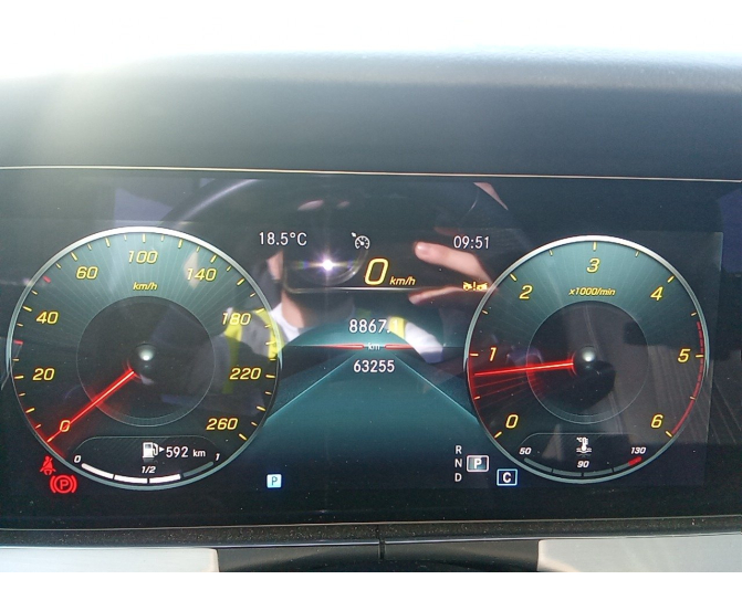 MERCEDES E-CLASS