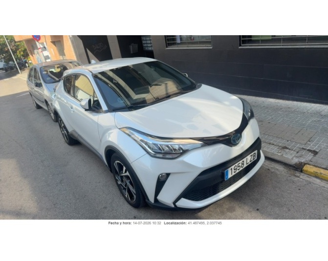 TOYOTA C-HR