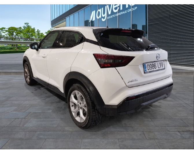 NISSAN JUKE