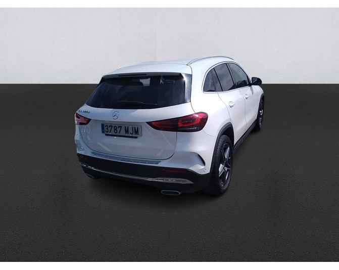 MERCEDES GLA