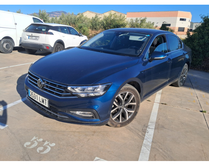 Renting cocheVOLKSWAGEN PASSAT