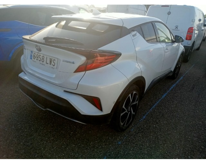 TOYOTA C-HR