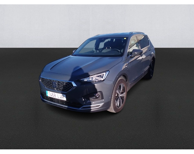 Renting cocheSEAT TARRACO