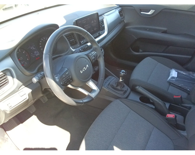 KIA STONIC