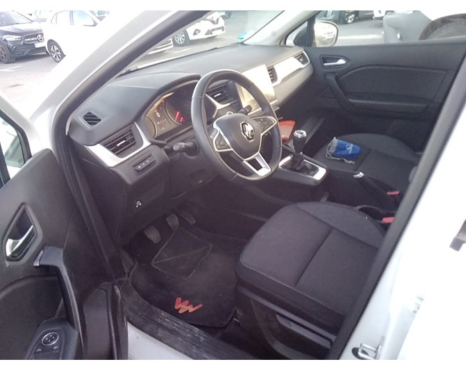 RENAULT CAPTUR