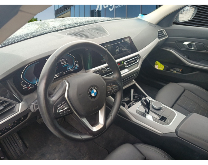 BMW SERIES 3
