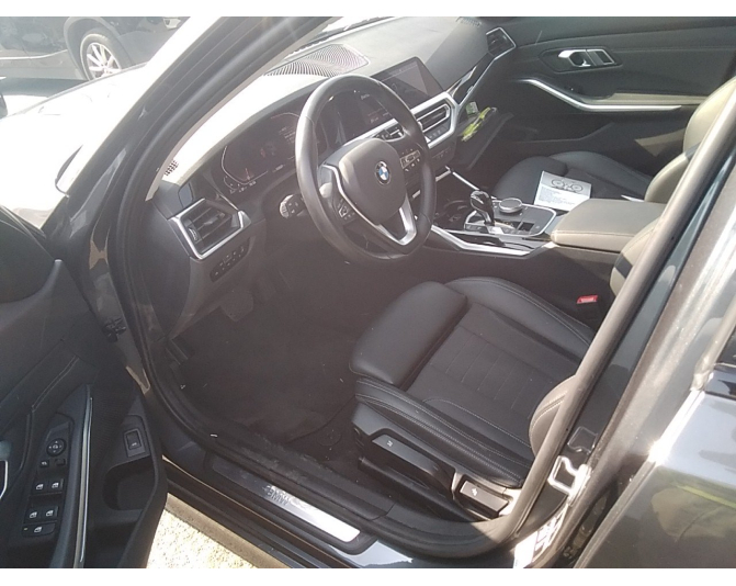 BMW SERIES 3