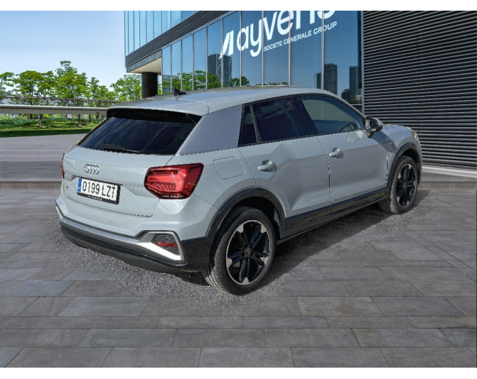 AUDI Q2