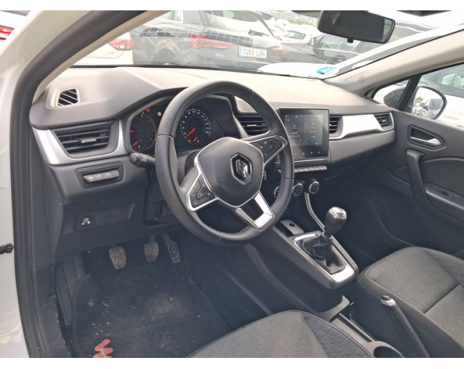 RENAULT CAPTUR