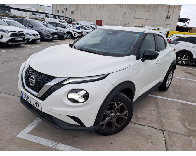 Renting cocheNISSAN JUKE