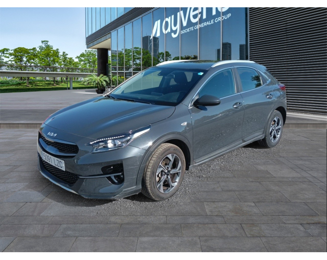 Renting cocheKIA XCEED