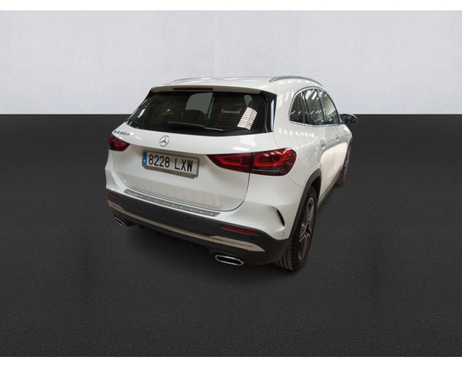 MERCEDES GLA