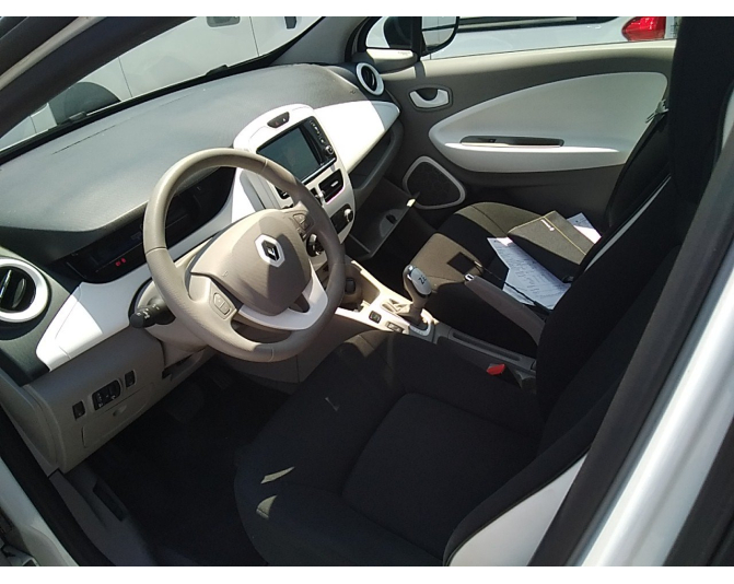 RENAULT ZOE