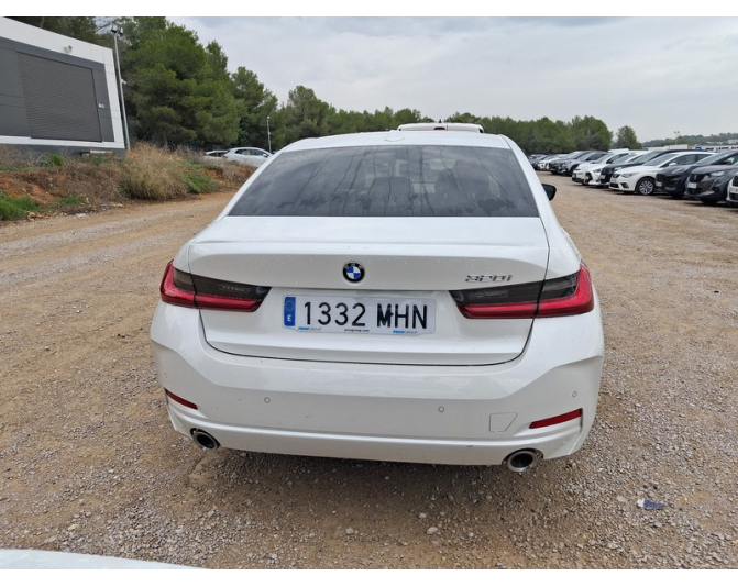 BMW SERIES 3