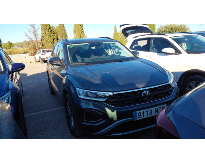VOLKSWAGEN T-ROC