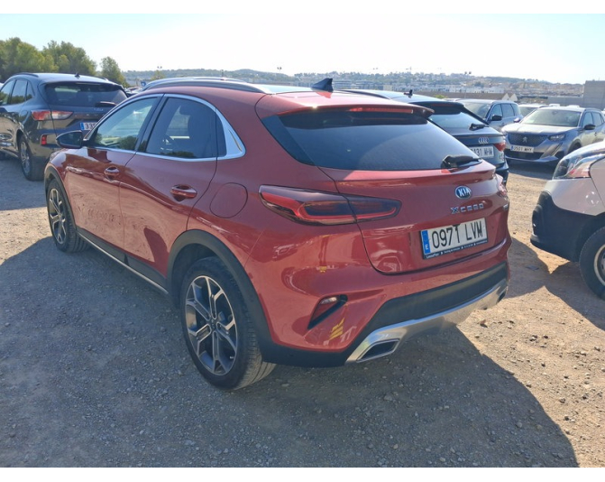 KIA XCEED