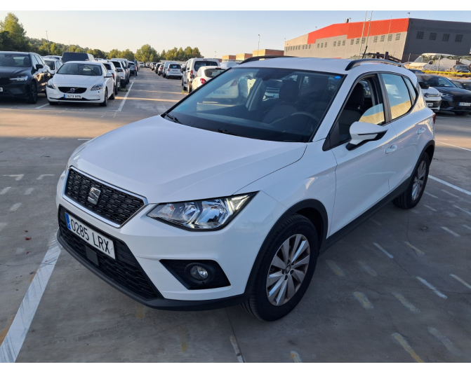 Renting cocheSEAT ARONA