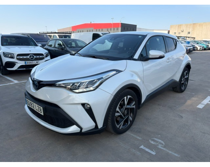 Renting cocheTOYOTA C-HR